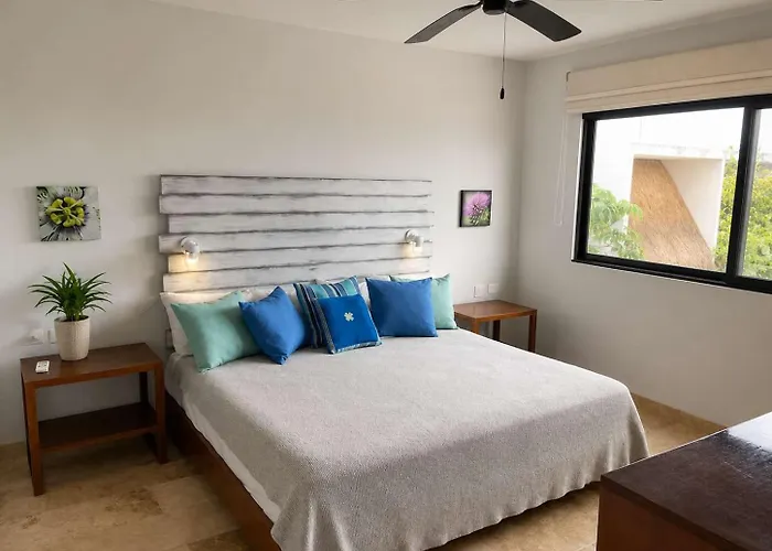 Penthouse 3br Only 1 Mile From Tulum