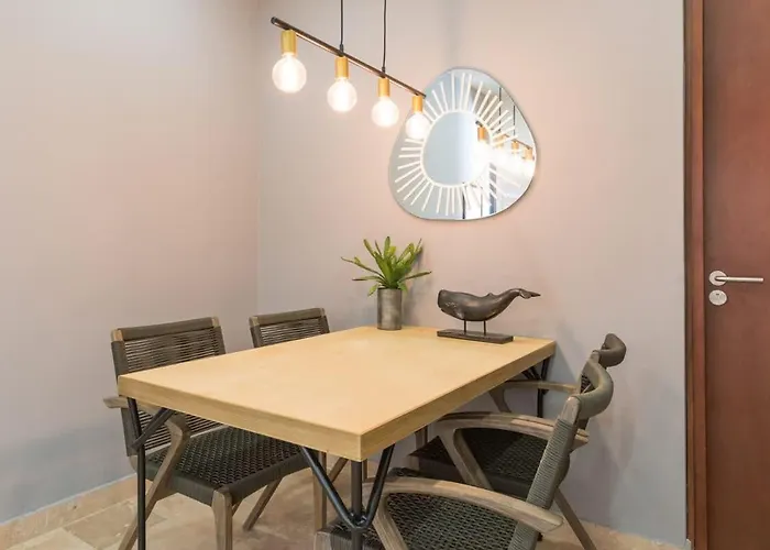 Penthouse 3br Only 1 Mile From Apartamento