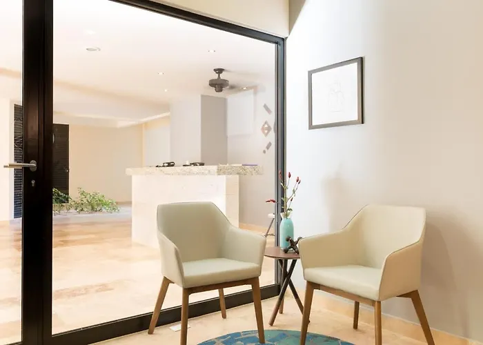 Penthouse 3br Only 1 Mile From Apartamento