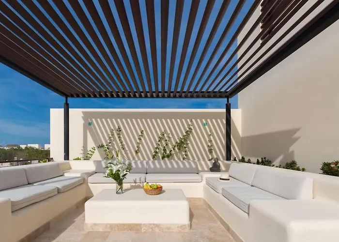 Penthouse 3br Only 1 Mile From Apartamento Tulum